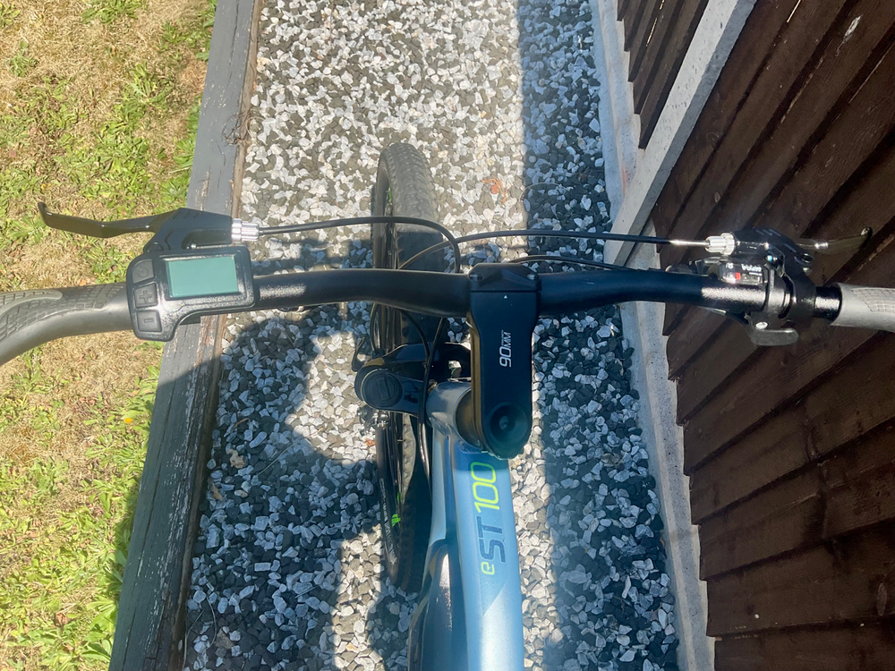 Rockrider EST 100 2021