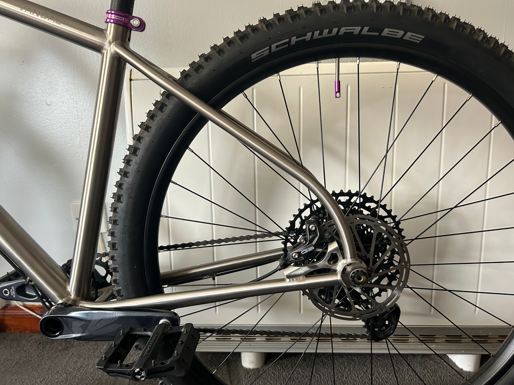 On One Vandal SRAM GX Titanium 2023