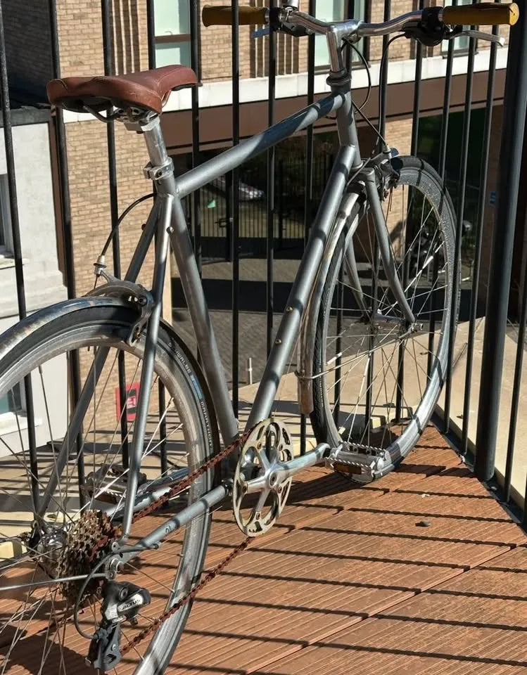 6KU Odyssey 8-Speed City Bike