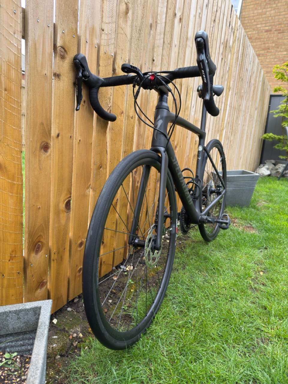 Specialized Roubaix Sport 105 Disc 2020