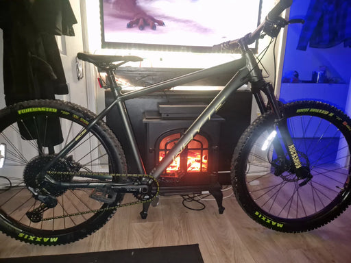 Whyte 806 Compact v4 2026