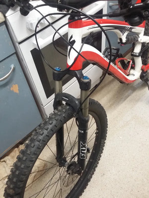Specialized Camber Elite 29er 2011
