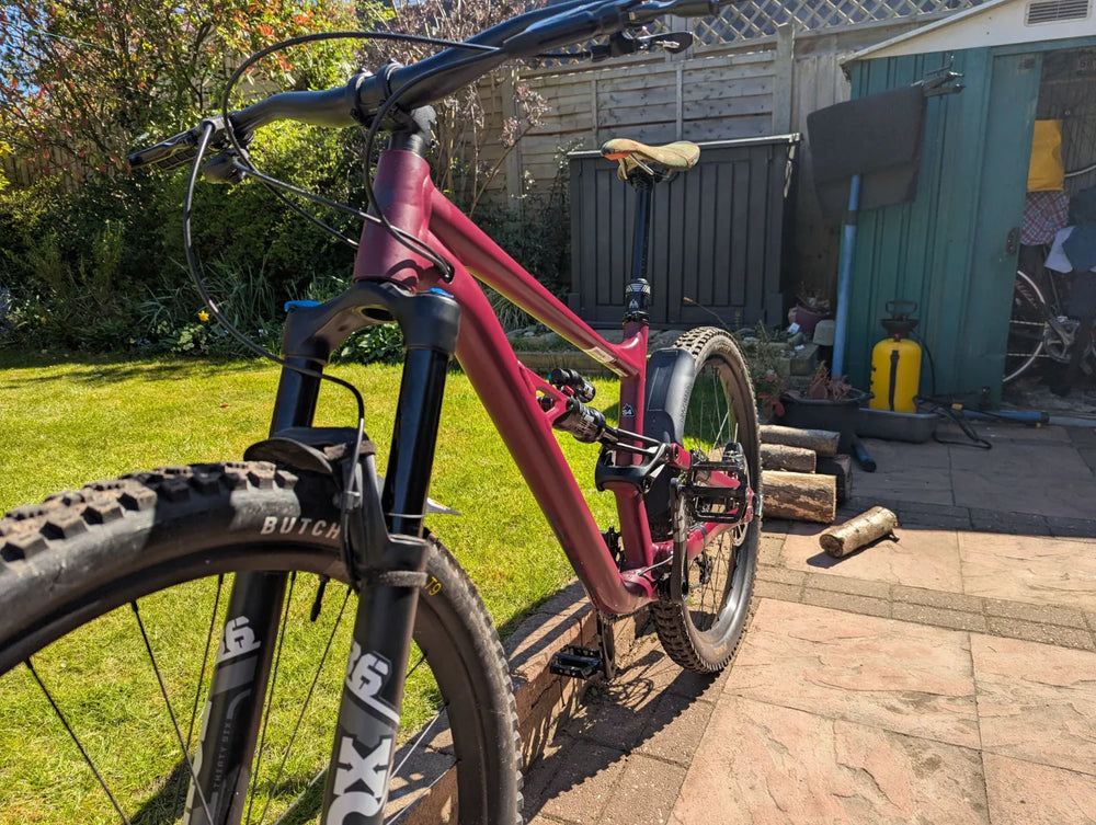 Specialized Status 140 2022