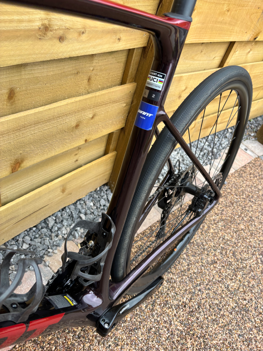 Giant Defy - Advanced 2 2024