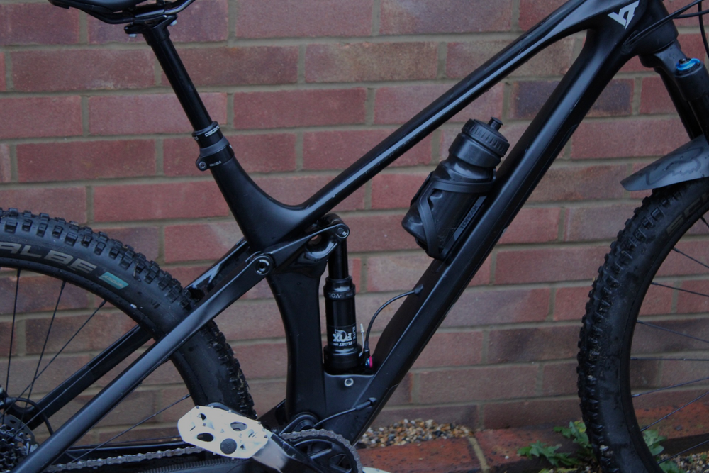 YT Industries Izzo pro  2021