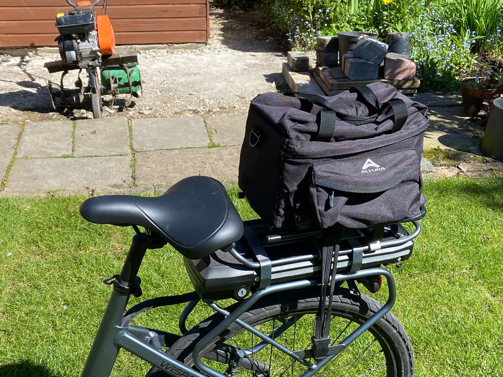 Wisper 705 Step-Through (26in) with Hydraulic Disc Brakes 2016