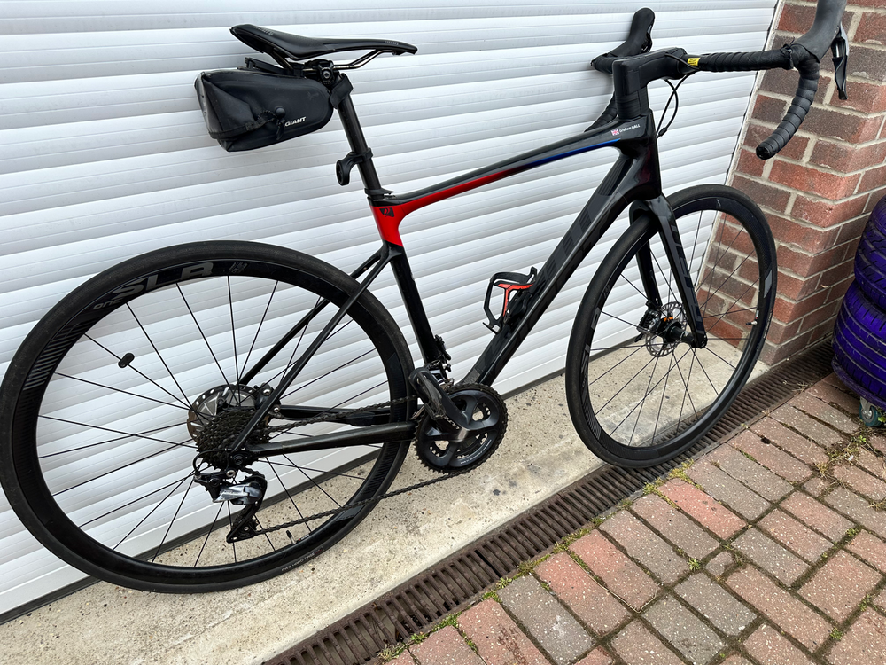 Giant Defy Advanced Pro 1 Carbon Road 2019