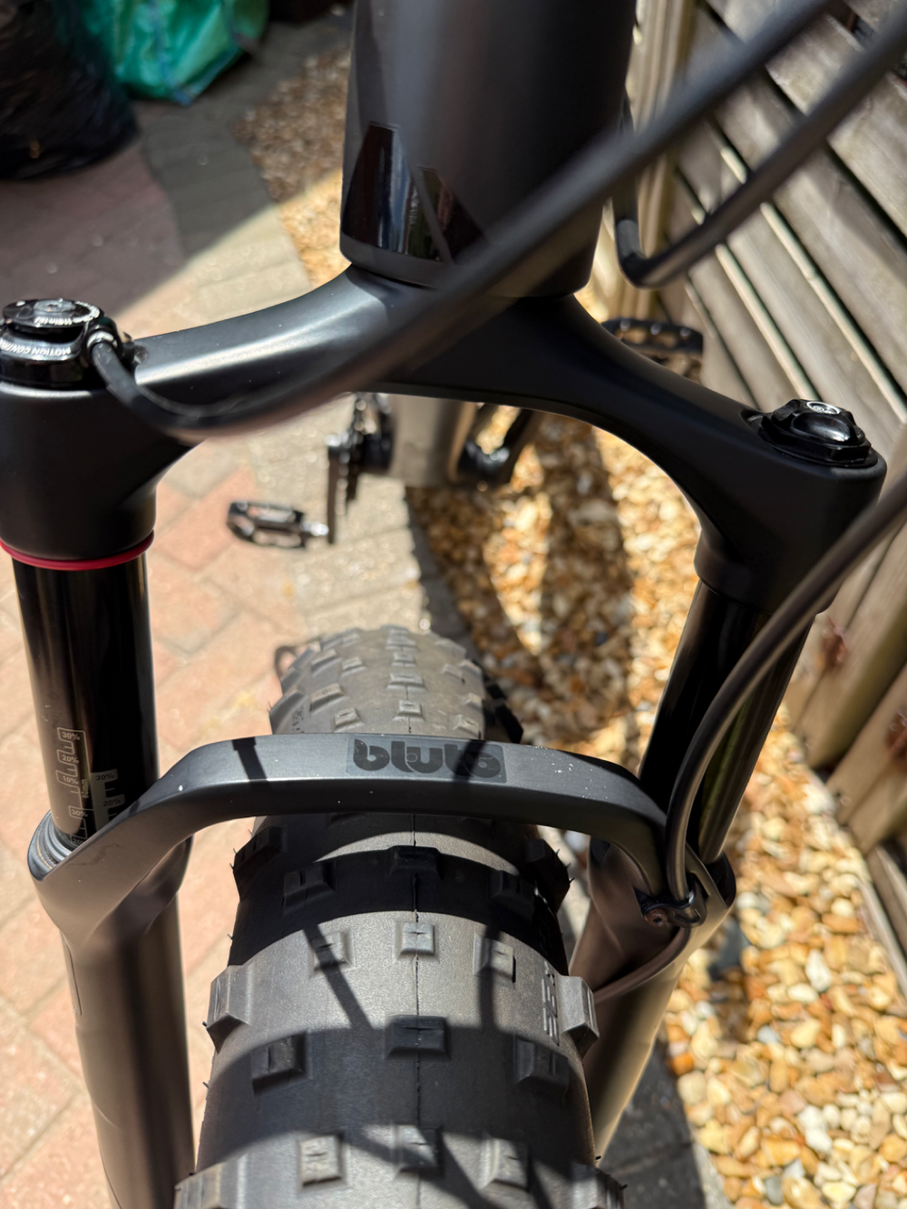 Canyon Dude CF 9 2018