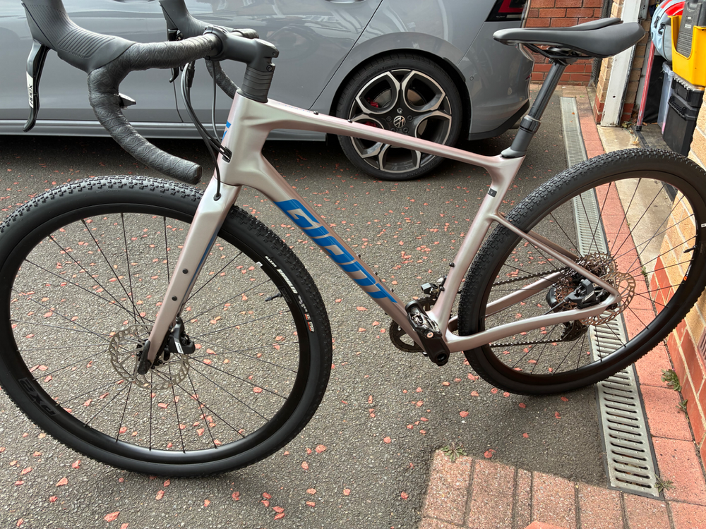 Giant Revolt Advanced 1 Gravel Road 2026