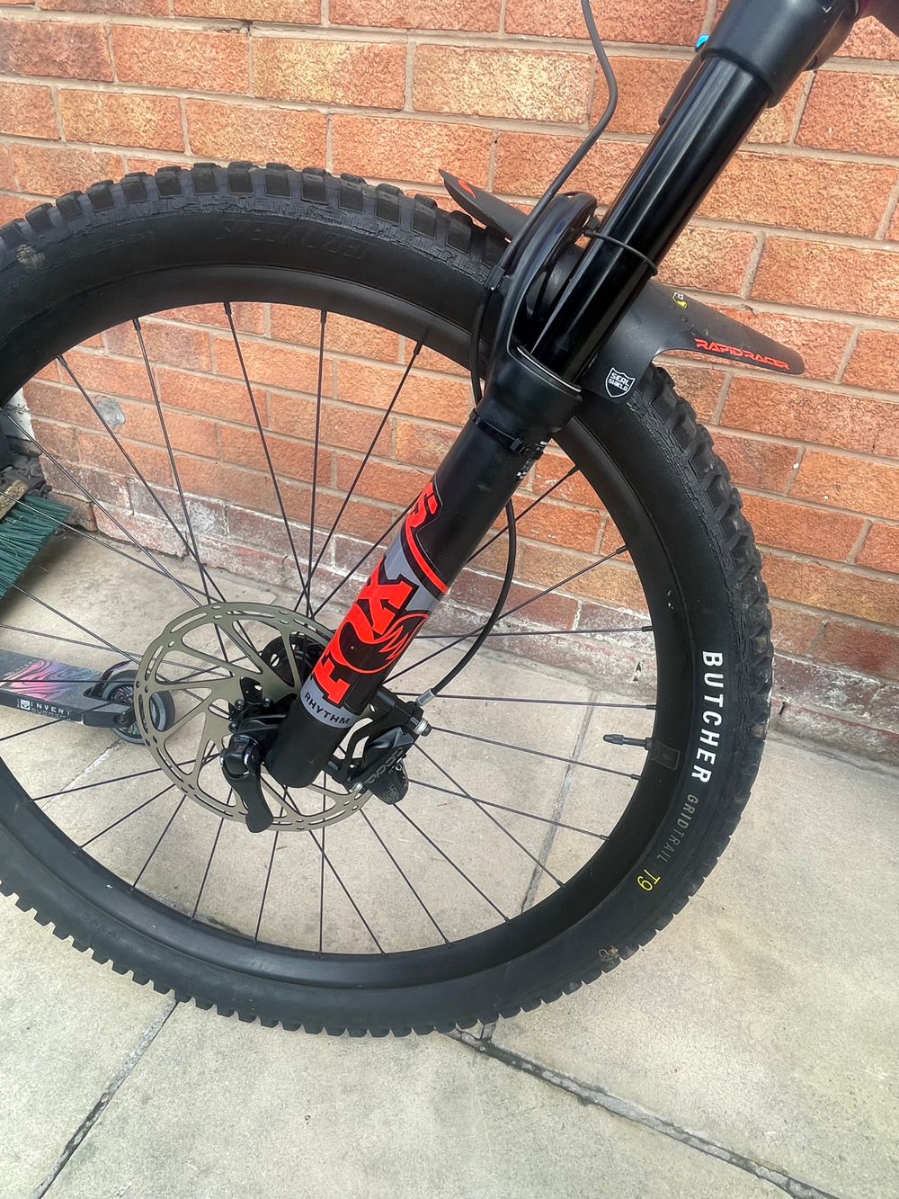 Specialized Status 140 2022