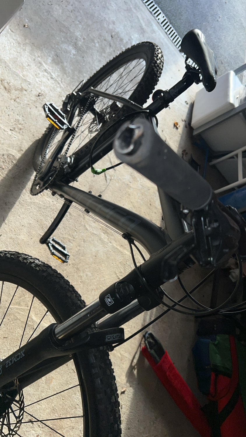 Carrera Vengeance Mens Mountain Bike 2021