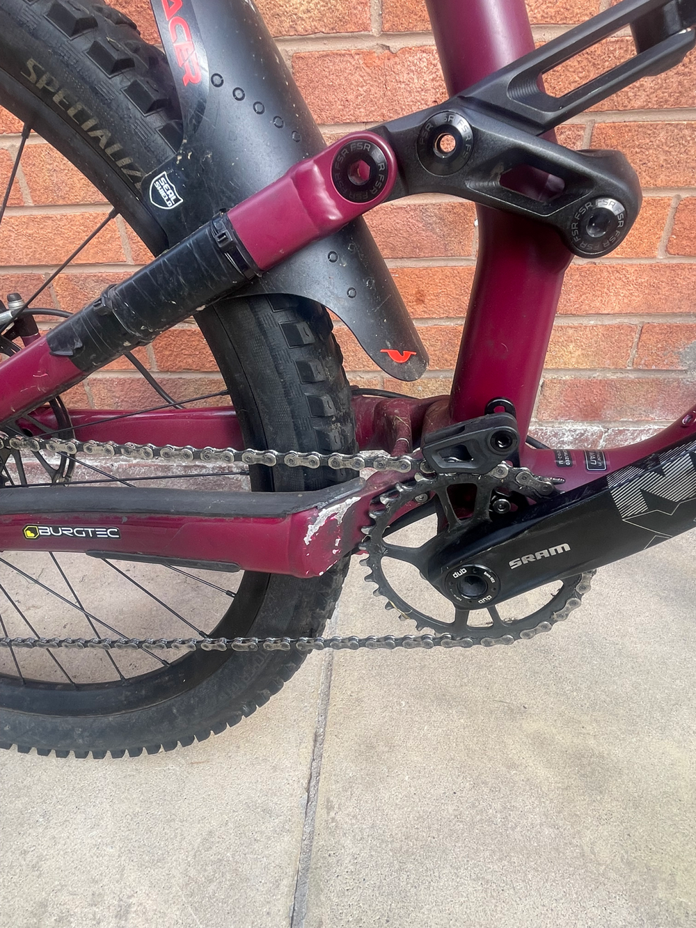 Specialized Status 140 2022