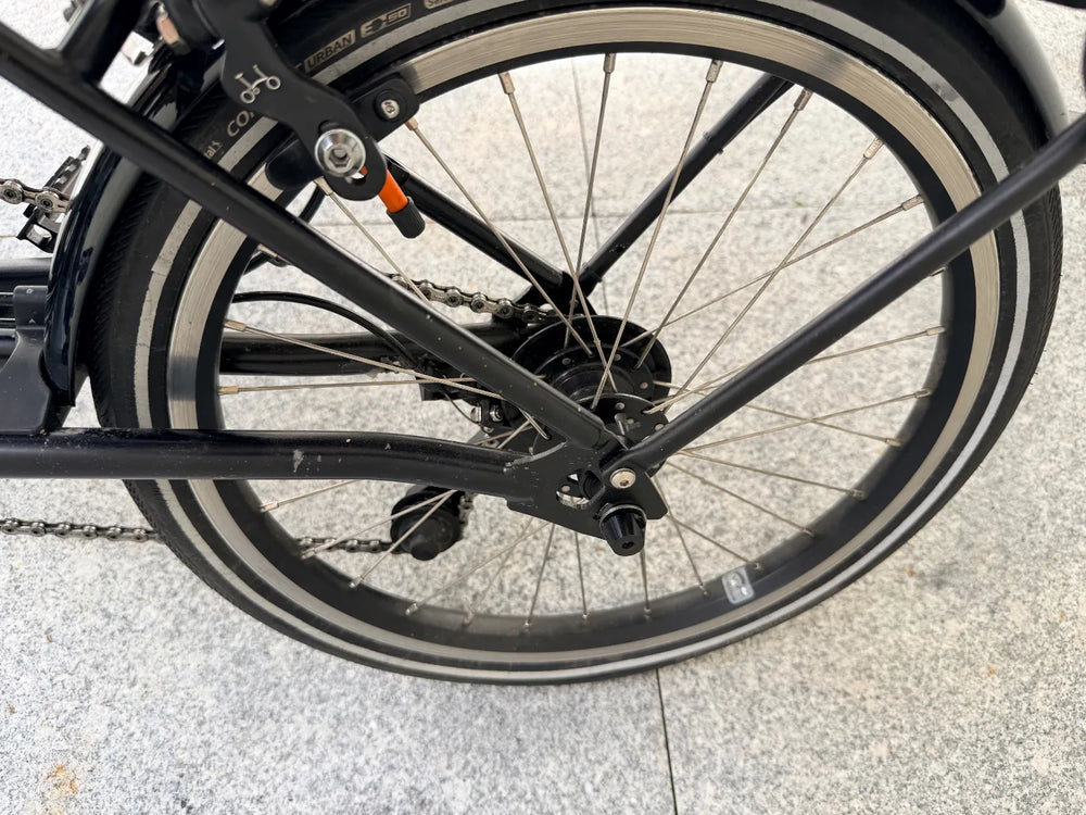 Brompton Electric P Line Urban (4-Speed)  Lunar Ice 2024