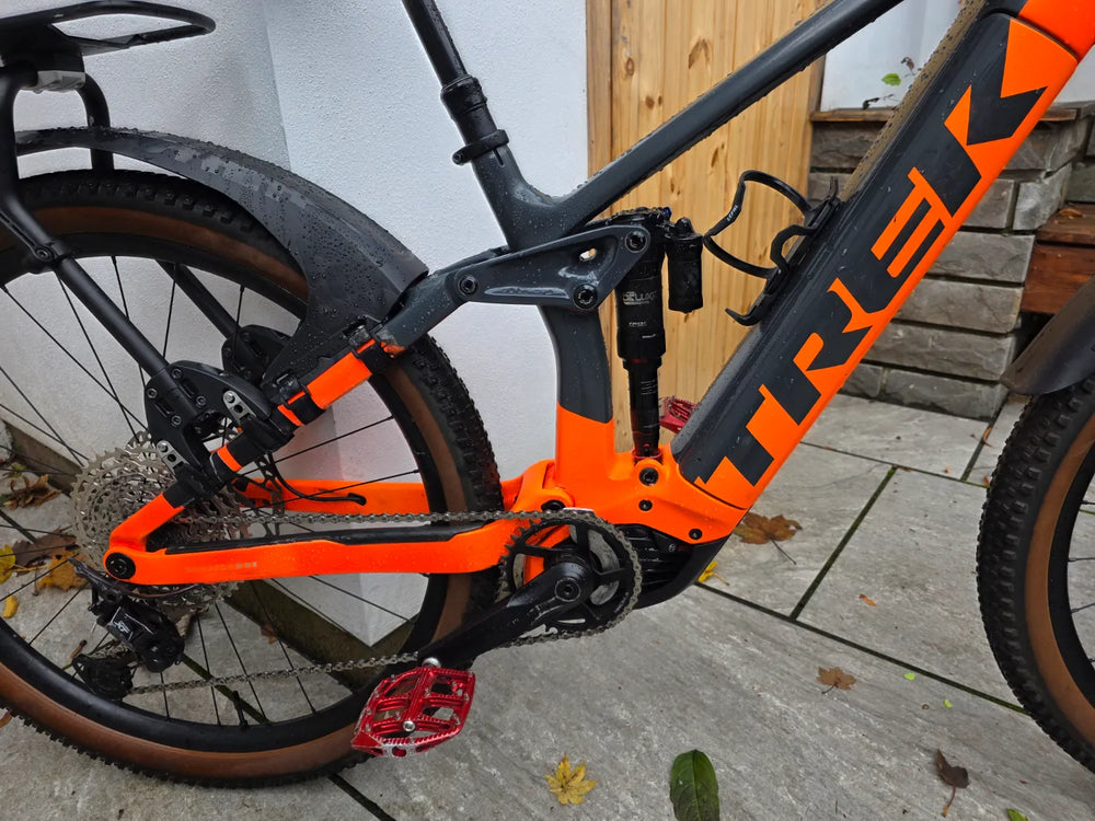 Trek 9.8 xt full carbon. 2021