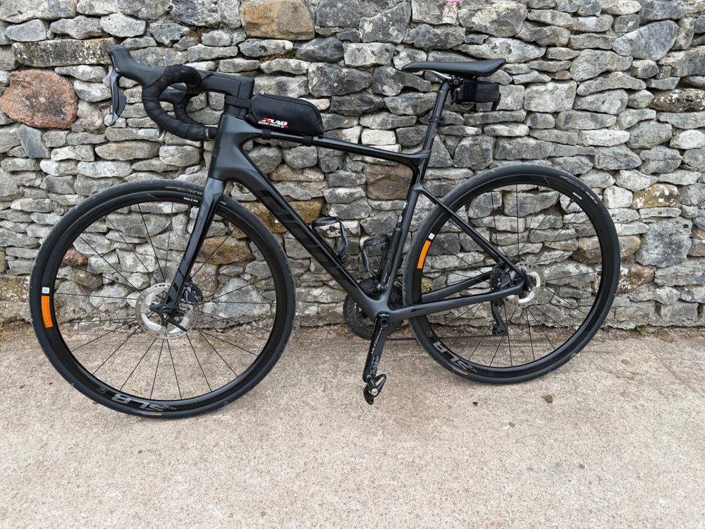 Giant Defy Advanced Pro 0 with Ultegra Di2 2019