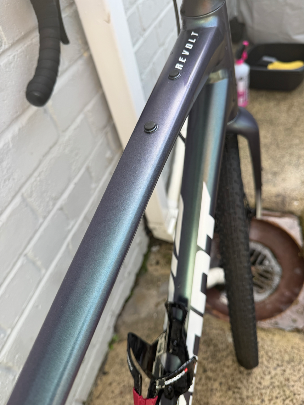 Giant Revolt 0 Gravel Road 2024