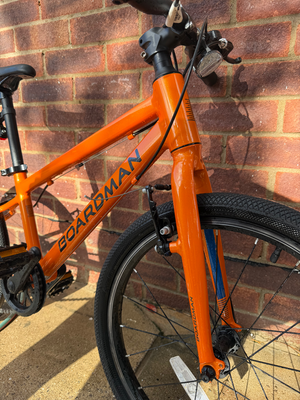 Boardman JNR Hybrid Bike