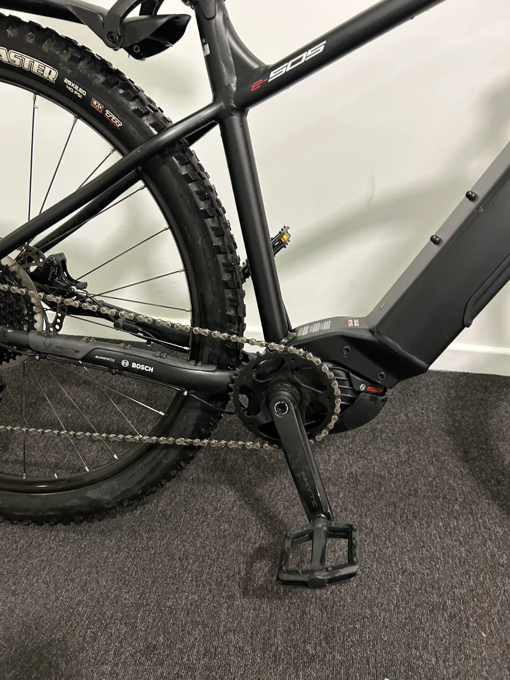 Whyte E-505 Hardtail Electric Mountain Bike 2022