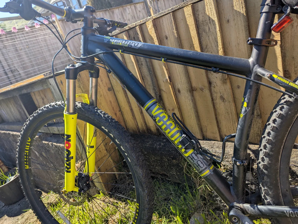 Voodoo Bizango 29er Mens Mountain Bike 2021
