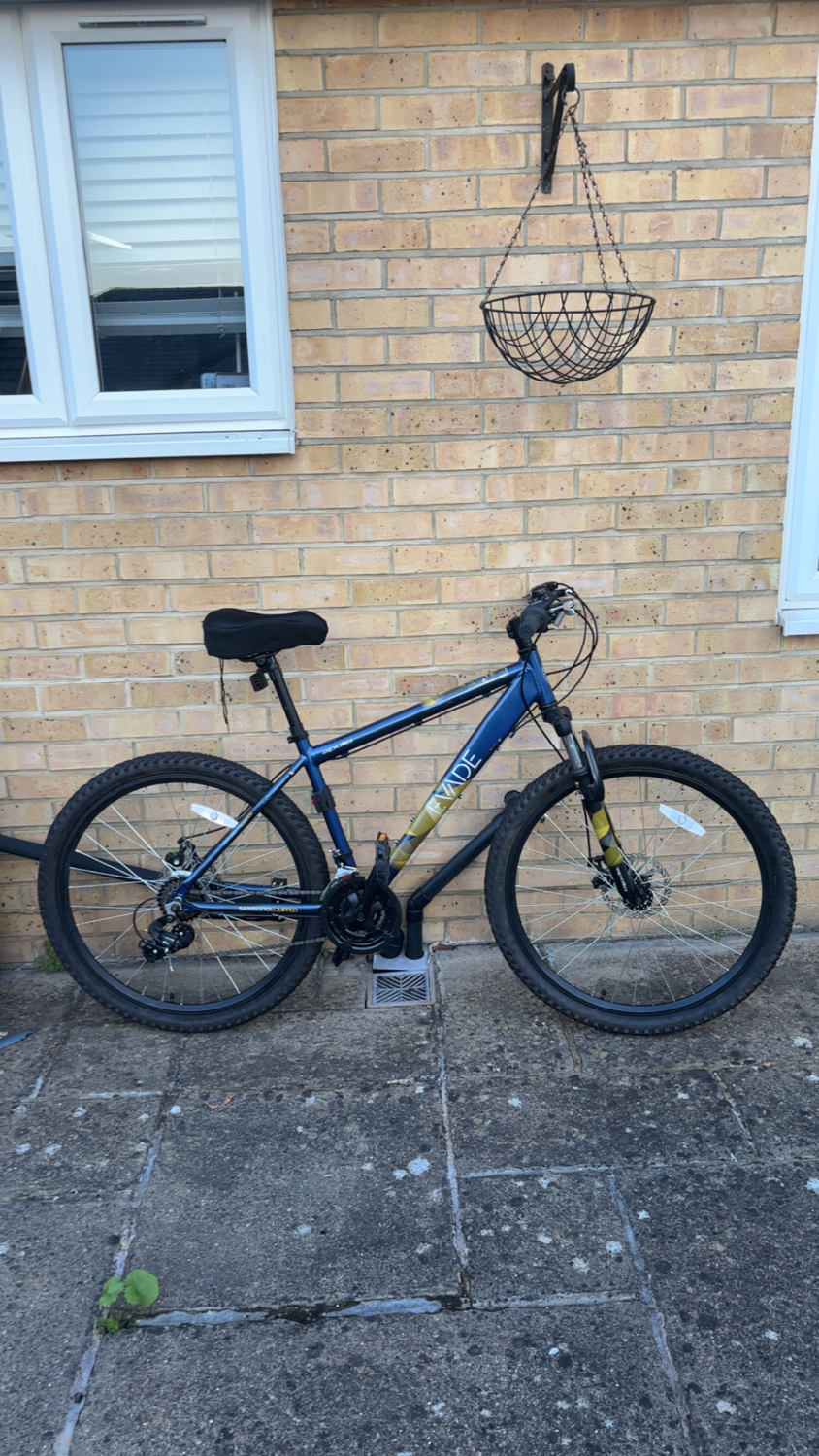 Apollo Evade Mens Mountain Bike 2023