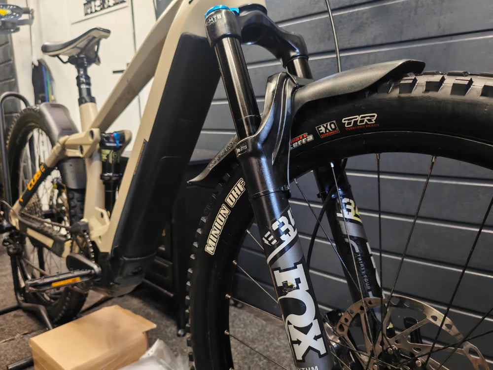 Cube Stereo 140 HPC, Race 27.5 2024