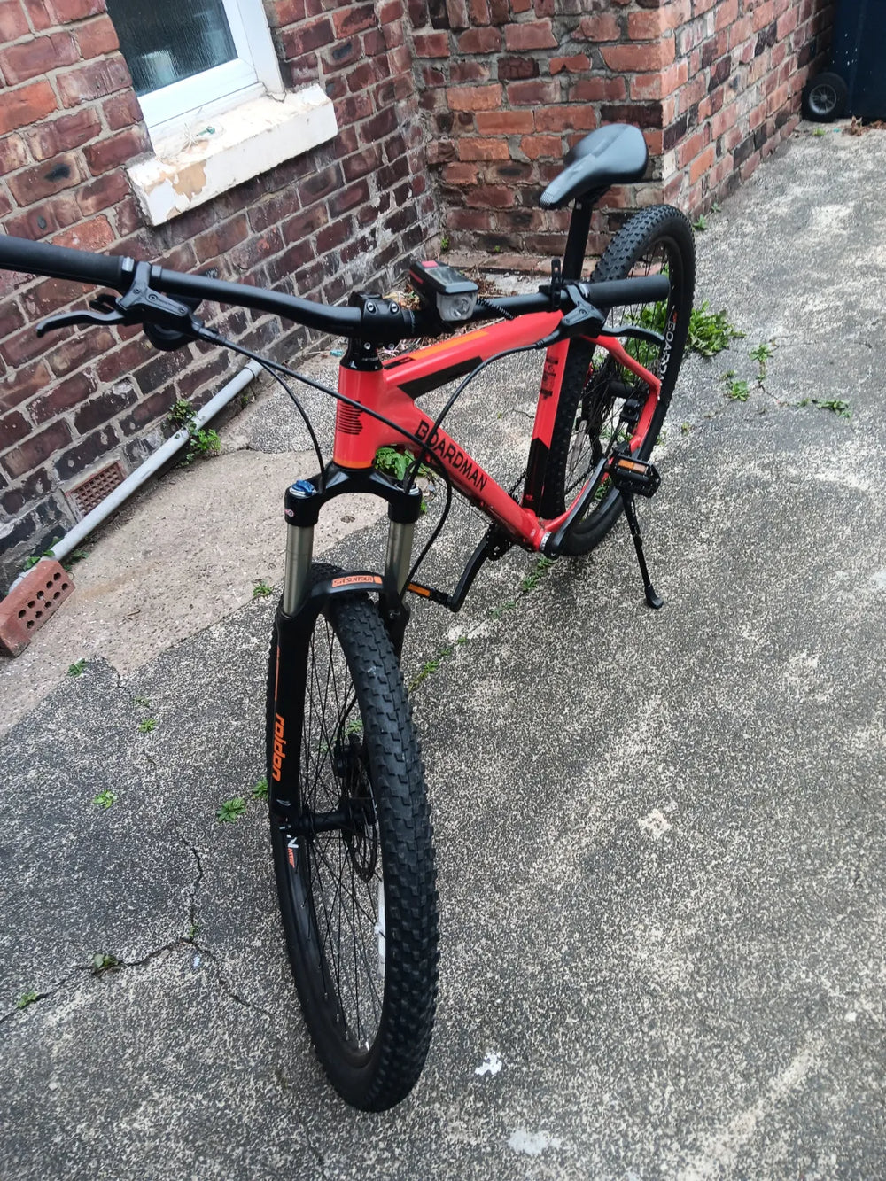 Boardman MHT 8.6 2025