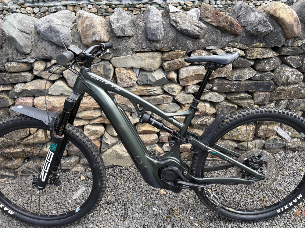 Whyte E-150 RS 29er v1 2021