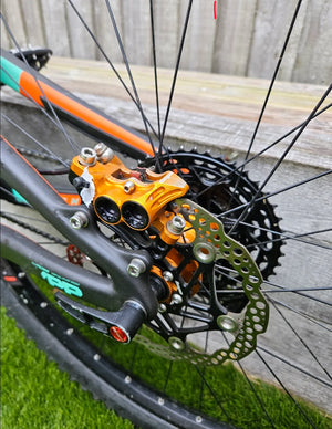 Santa Cruz Hightower XTR Reserve / Carbon CC / 29 2020