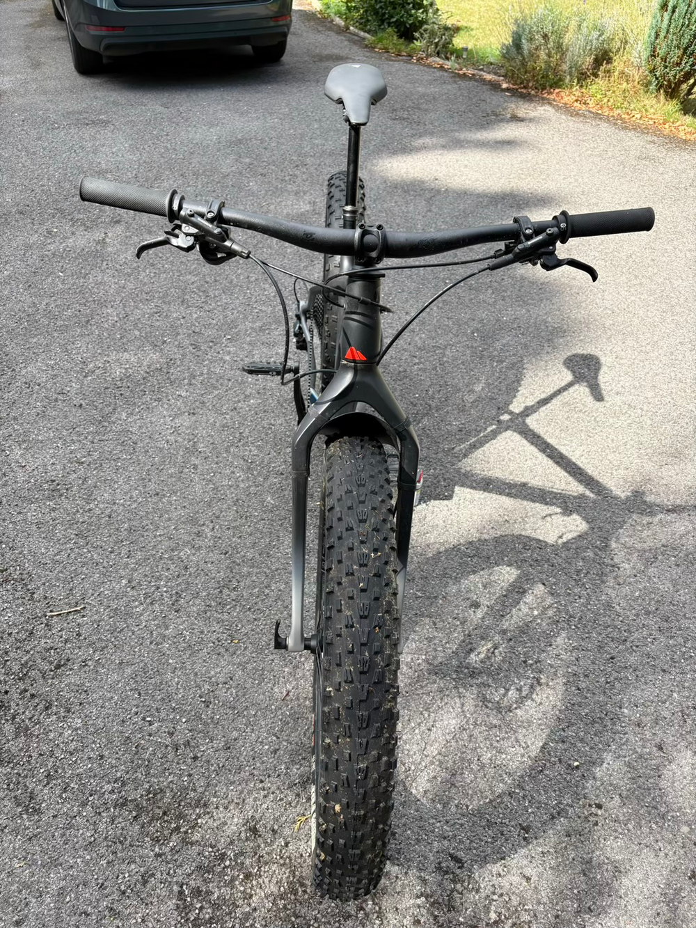 Canyon Dude CF 8 2022