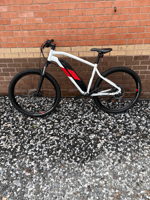 Rockrider Est 100 2024