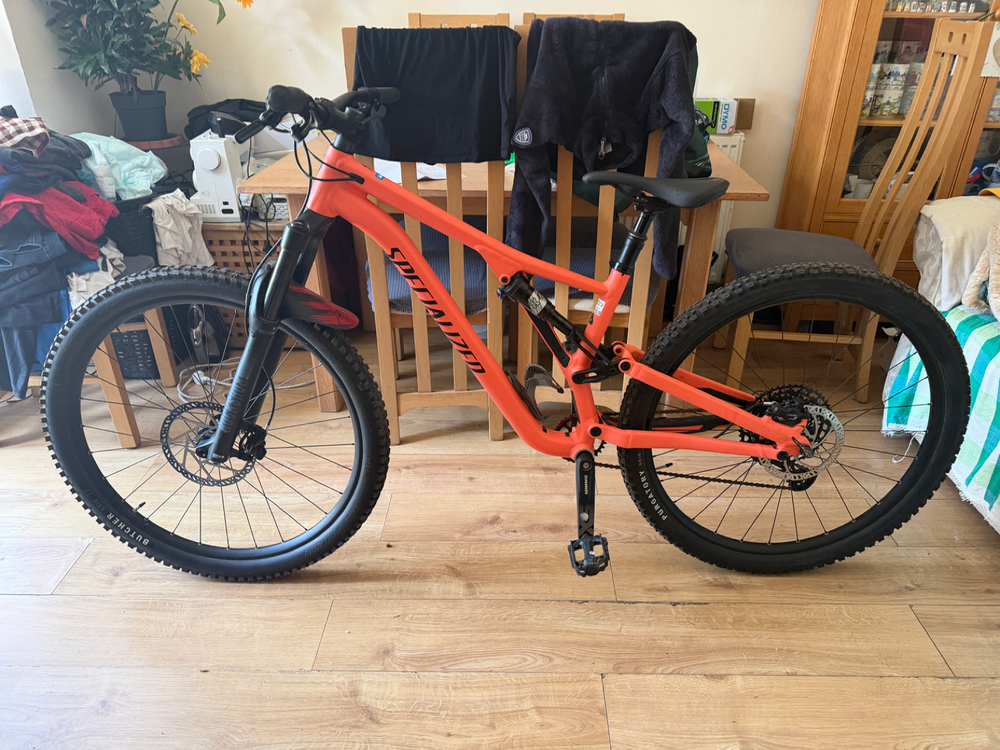 Specialized Stumpjumper 15 Alloy Dual Supension Lightweight 2025