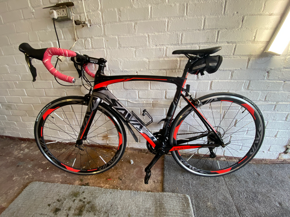 Sava Colorado R09 Carbon Fiber Shimano 105 R7000 Groupset 22Speed 2023