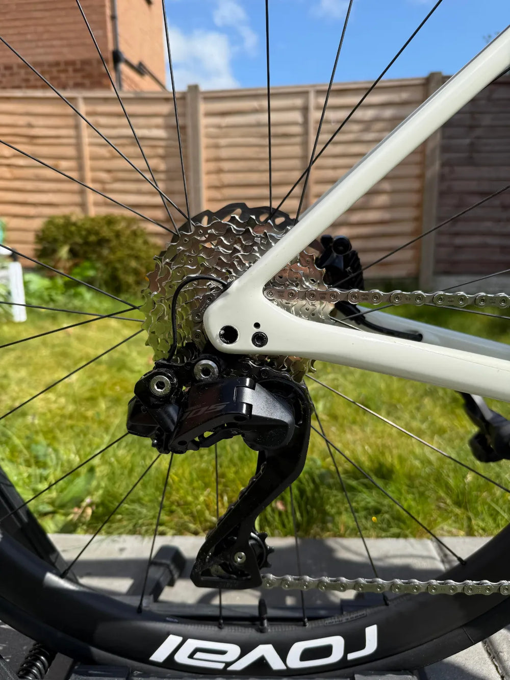Specialized Roubaix SL8 Sport 105 2024
