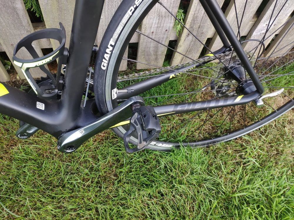 Giant TCR  ADVANCED  3 2010