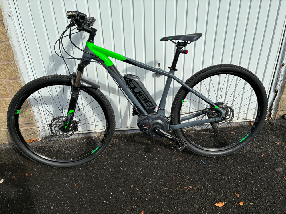 Cube Reaction Hybrid Race 800 - Electric 2017