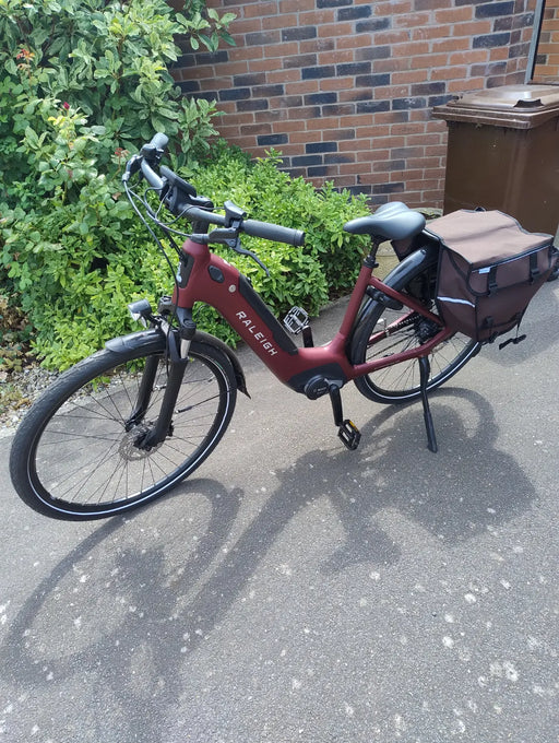 Raleigh Motus 7 Speed Step Through Bosch 2017