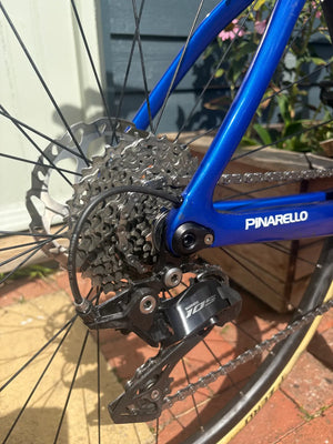 Pinarello F1 105 Disc 2025