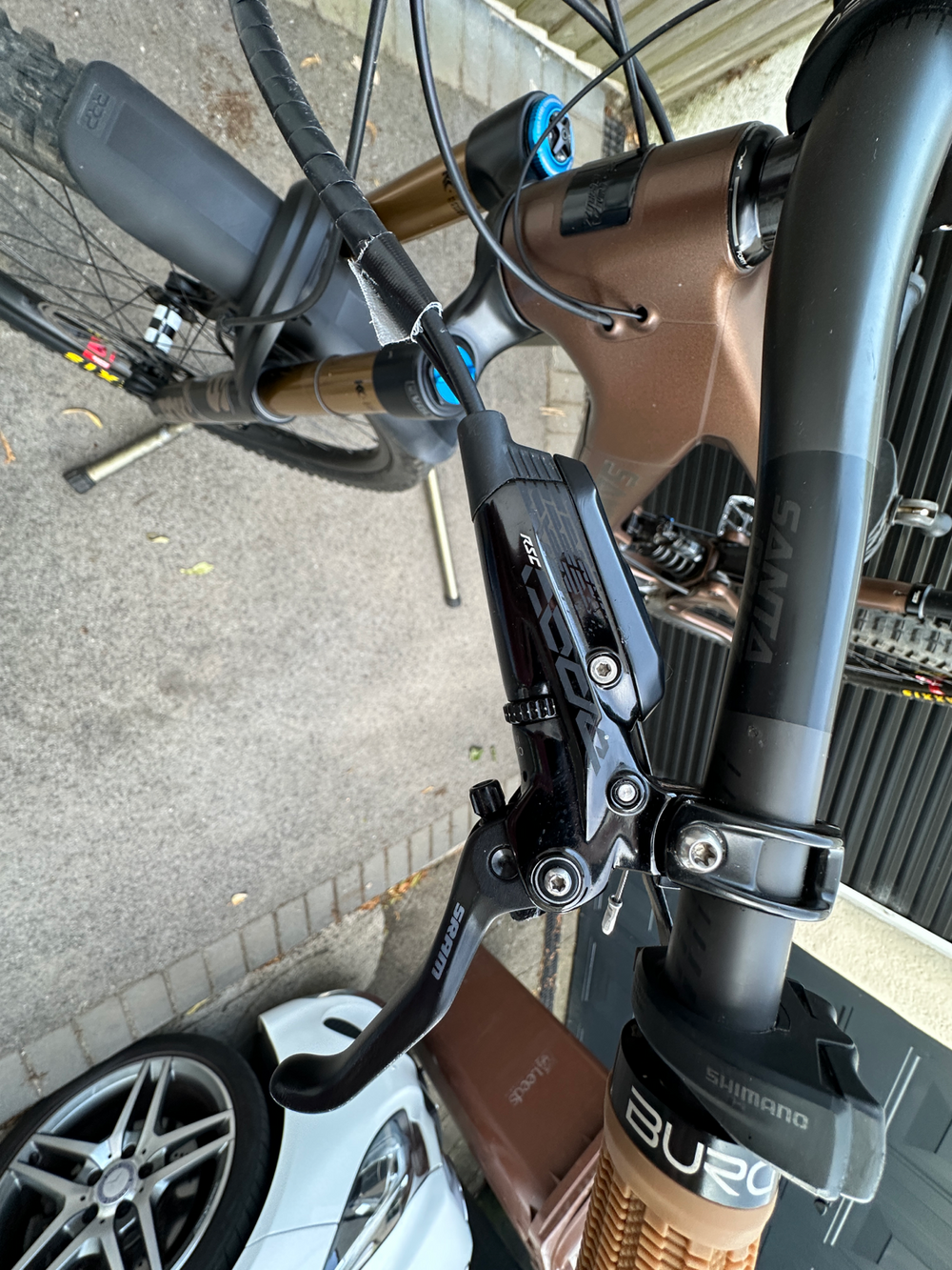 Santa Cruz Bullit X01 Air / Carbon CC / MX 2021
