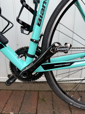 Bianchi Nirone Alu Tiagra 2019