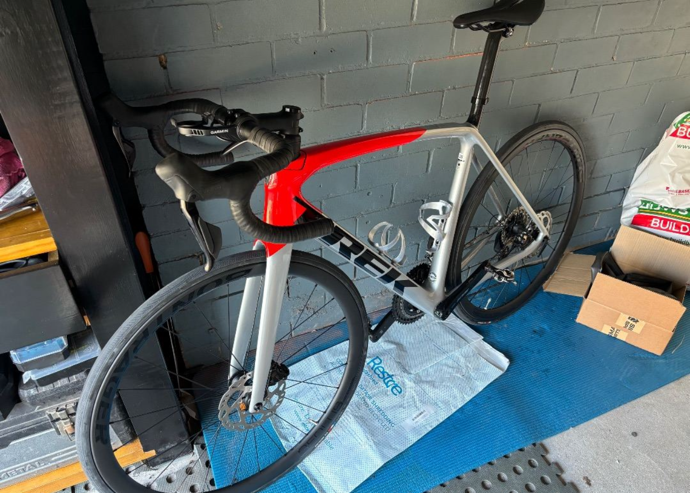 Trek Emonda SL 6 Pro 105 Di2 Disc 2023