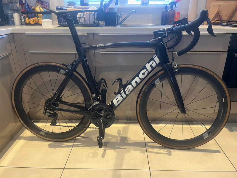 Bianchi Oltre XR4 Ultegra Di2 Disc 2019