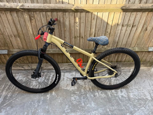 Voodoo Bizango Pro 2025