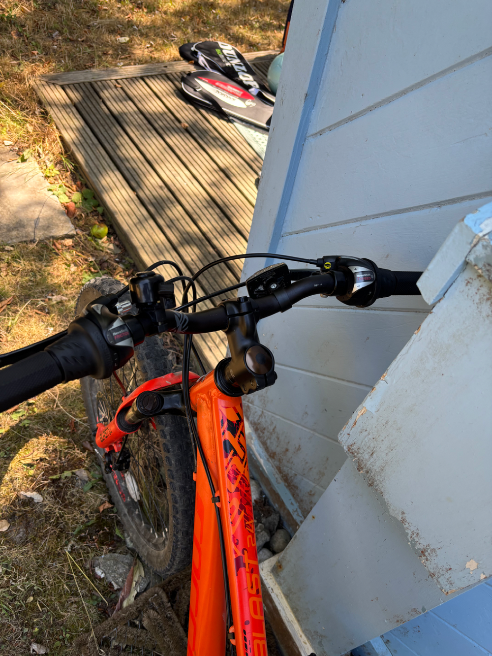 Carrera Blast Junior 2021