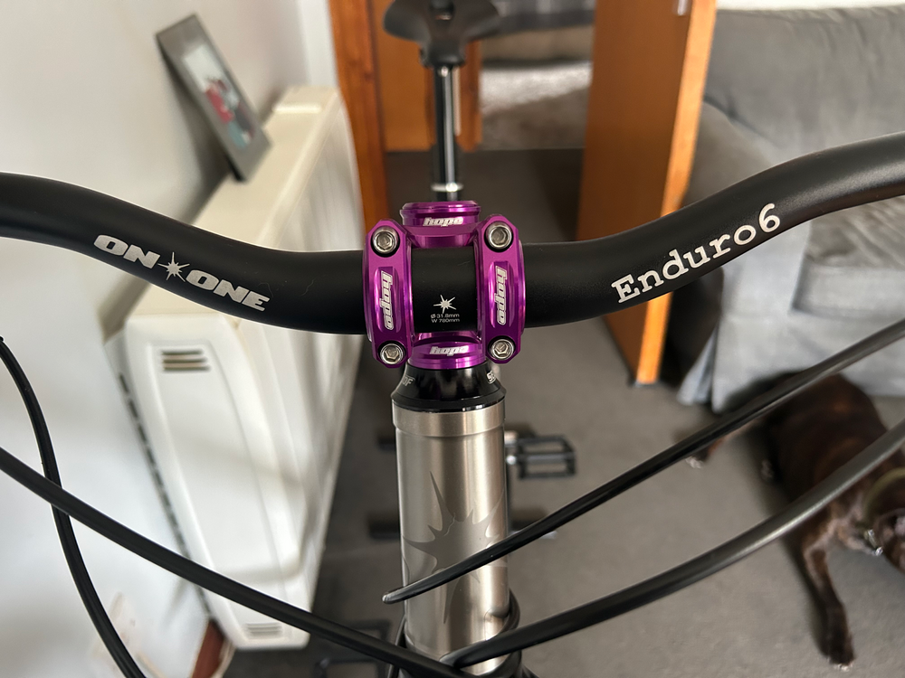 On One Vandal SRAM GX Titanium 2023
