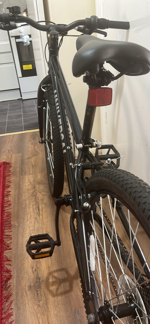 Universal Junior Bike - 24 Inch Wheel