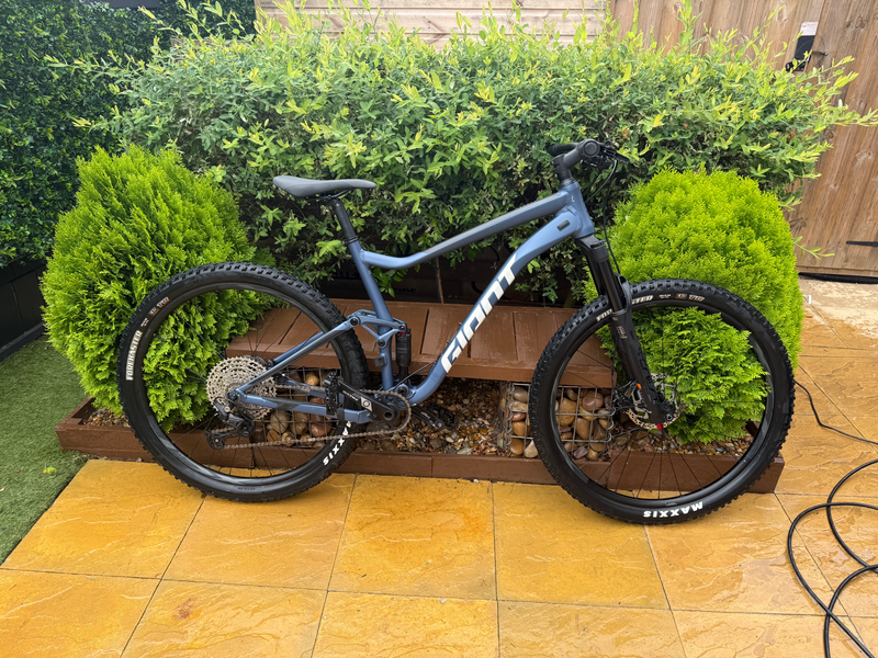 Giant Stance 2 2022