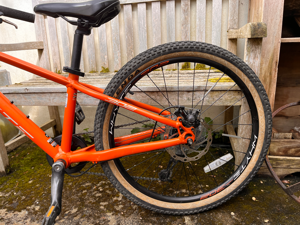 Whyte 302 2022