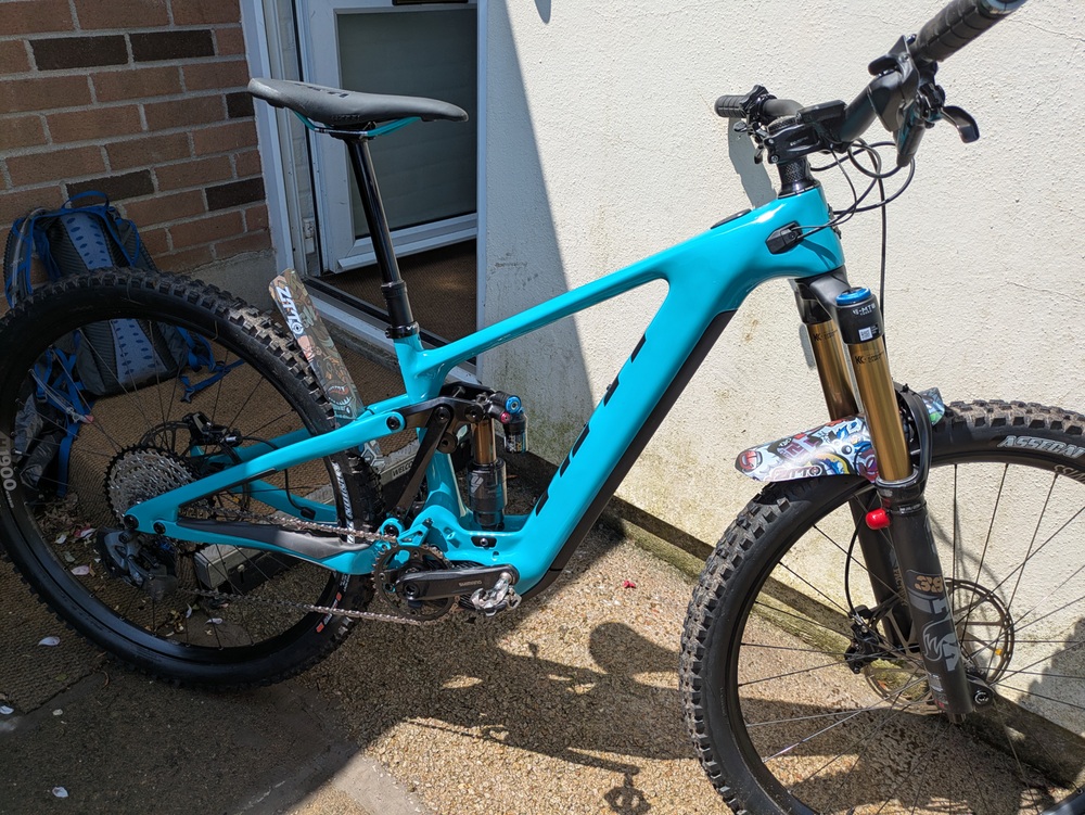 Yeti 160e - C/Series / C1 2024