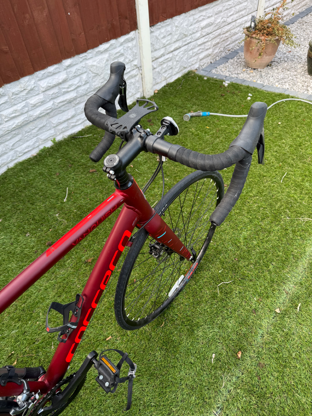 Carrera Vanquish Mens Road Bike 2020