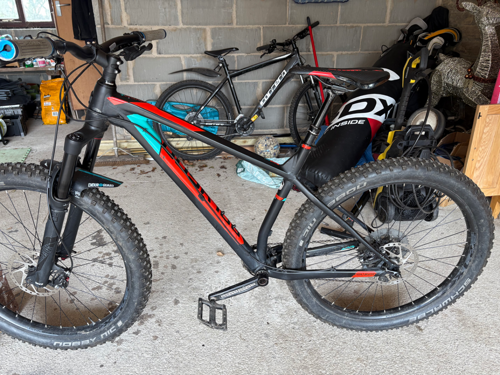 Polygon Entiat 2020 Polygon Entiat TR8 MTB Black - Main Image